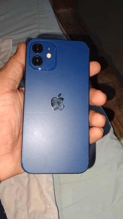Apple iPhone 12