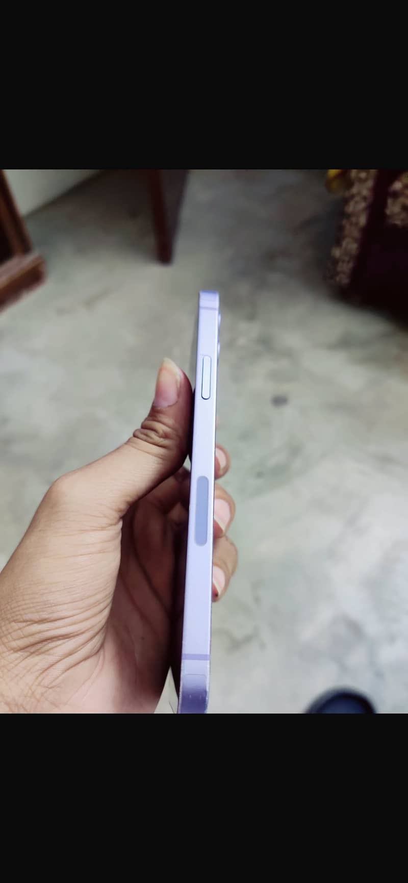 Apple iPhone 12 1