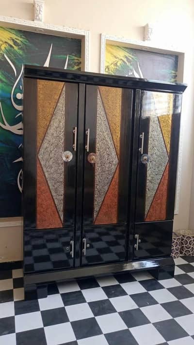 3 door wardrobe Almari for sale