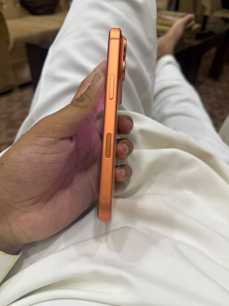 Apple iPhone 17 Projv 2