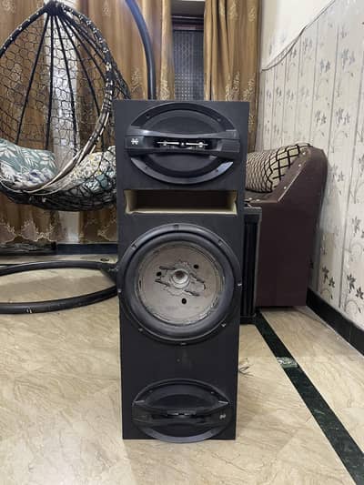 speaker woofer amplifier