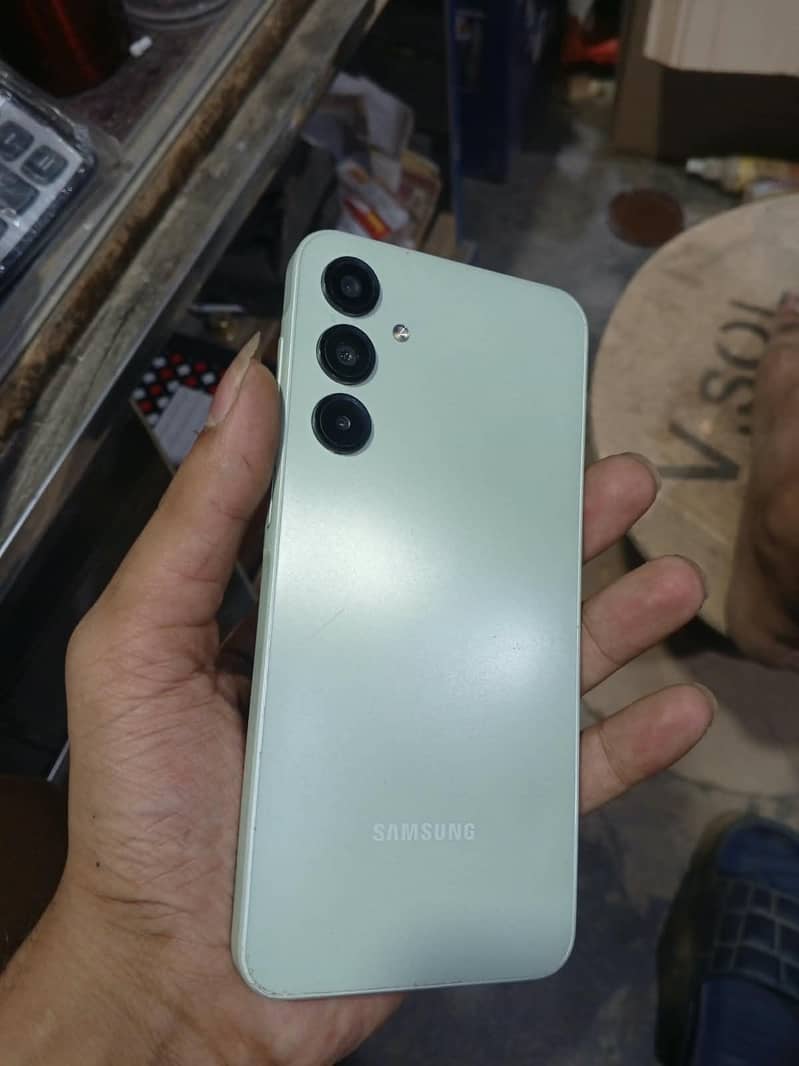 Samsung a16 5
