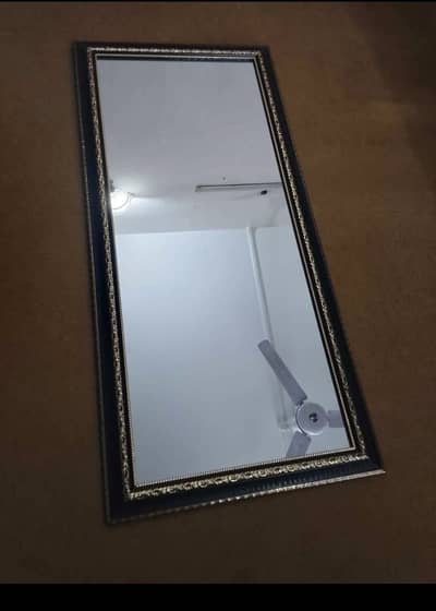 Black Fancy Mirror