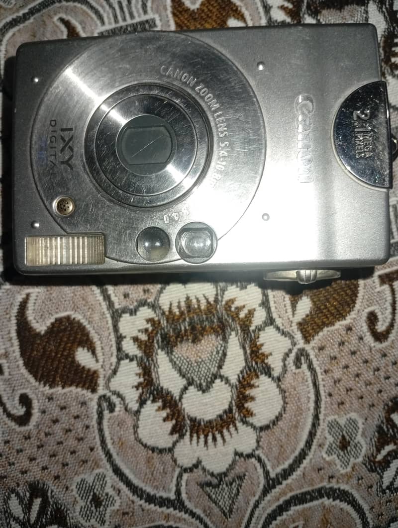 IXY Digital 2