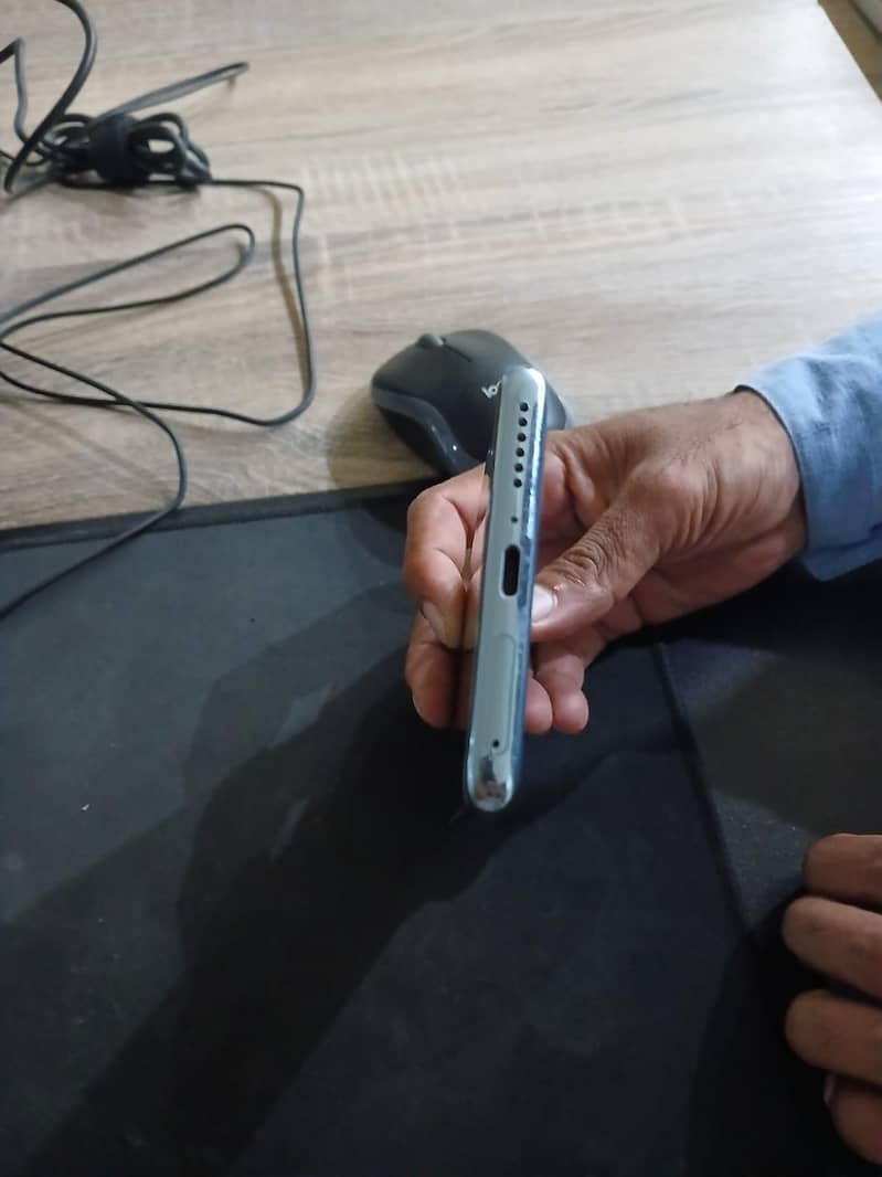 Xiaomi Redmi Note 14 Pro 0