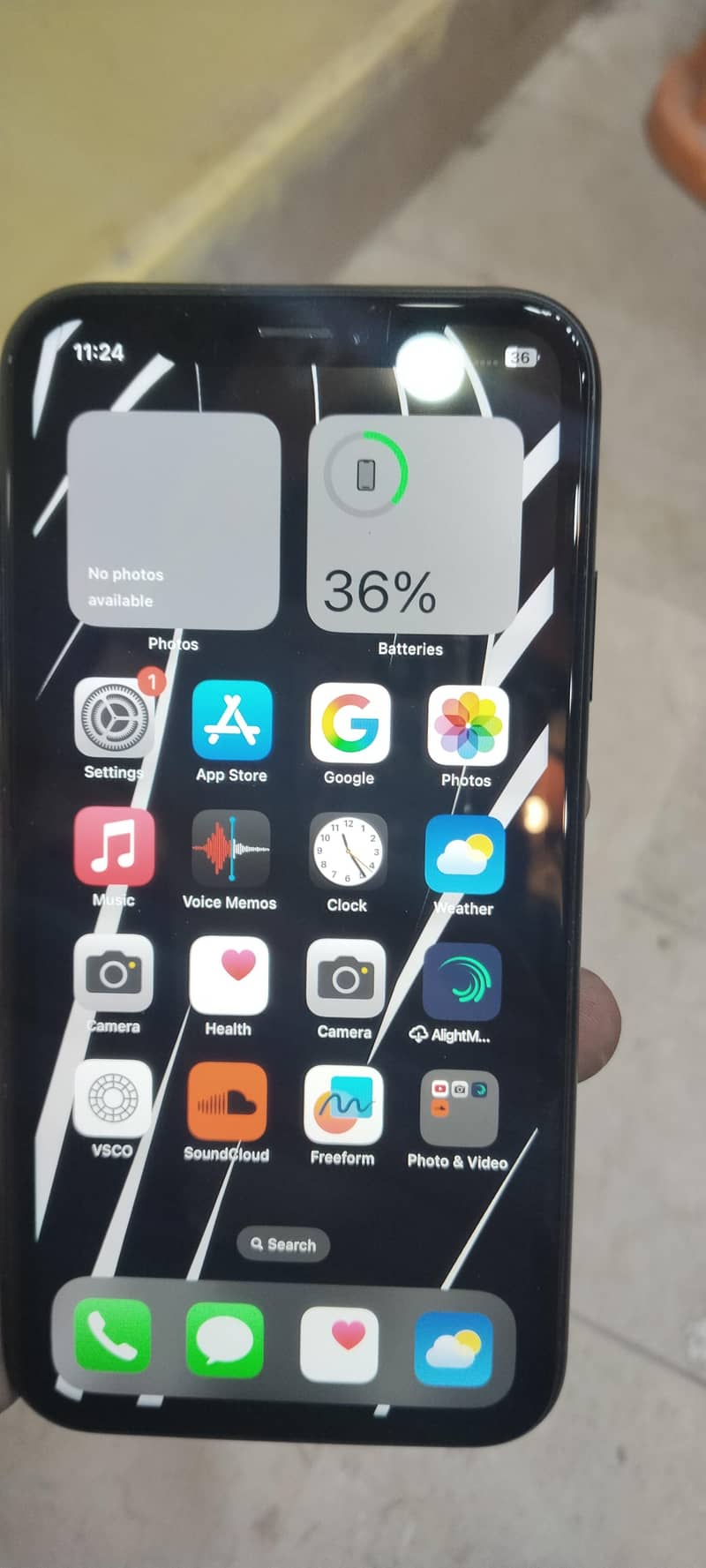 Apple iPhone XR 0