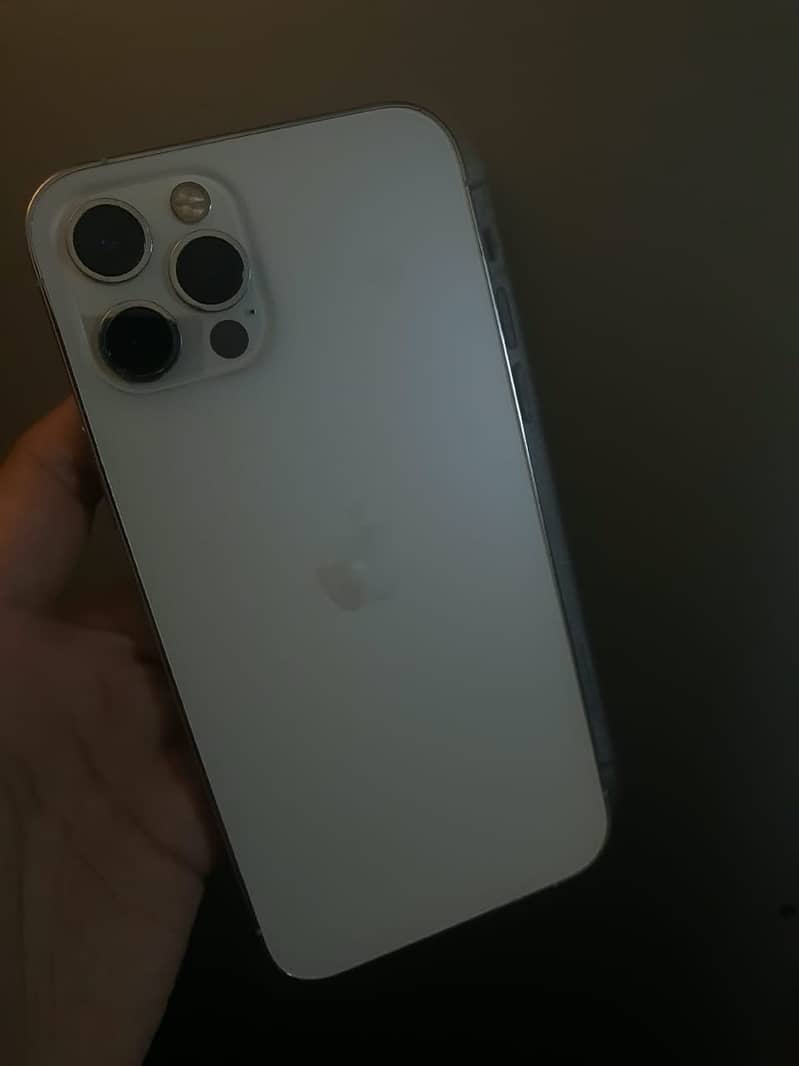 Apple iPhone 12 Pro 6
