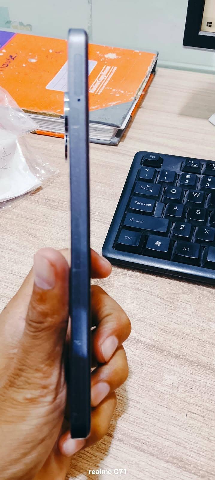 Realme Note 50 4