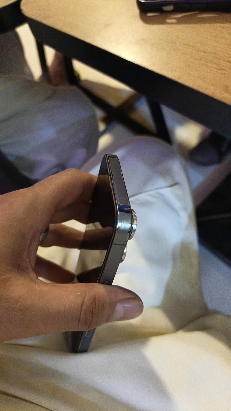 Apple iPhone 13 Pro 5