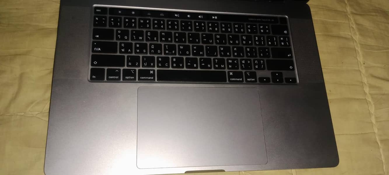 MacBook Pro 2019 2
