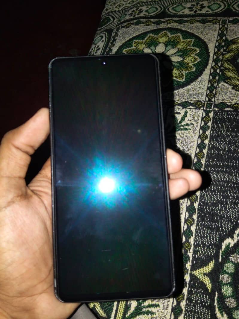 Sharp Aquos R7 12/256 0