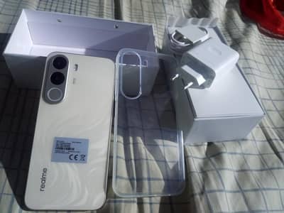 Realme c100x 8 128 . Golden coast just box open 10/10
