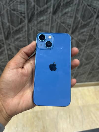 Apple iPhone 13 mini