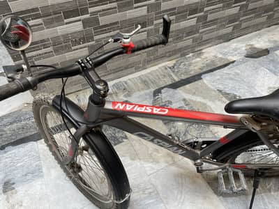 New cycle…. Front disc brake…. And neat and clean