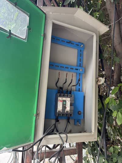 Green Meter Box and 100amp breaker