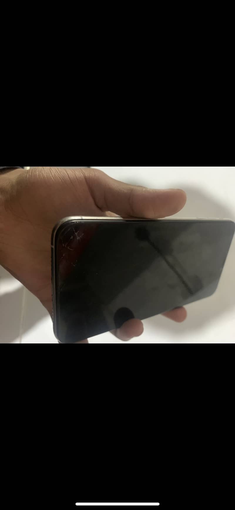 Apple iPhone XS Max 1