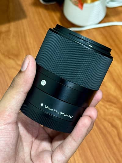 Sigma 30mm F1.4 DC DN EFM/EF-M Mount