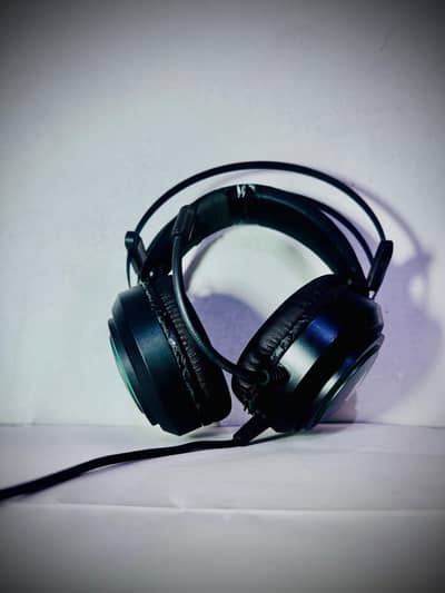 HEADPHONES