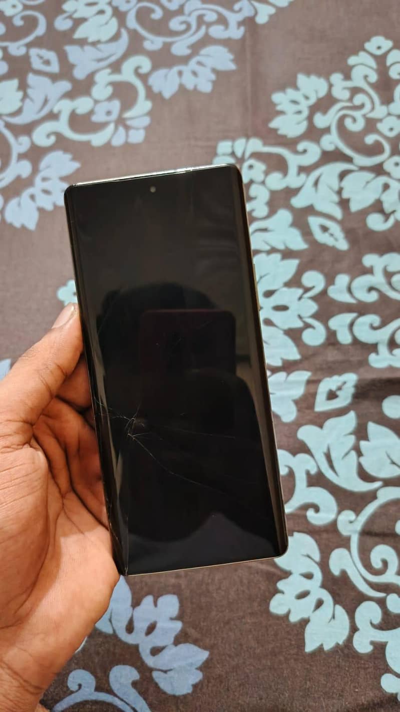 Infinix Note 40 Pro 0