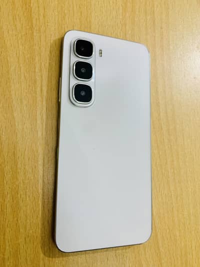 Infinix Hot 60i 6+6GB RAM 128GB Storage | PTA Approved