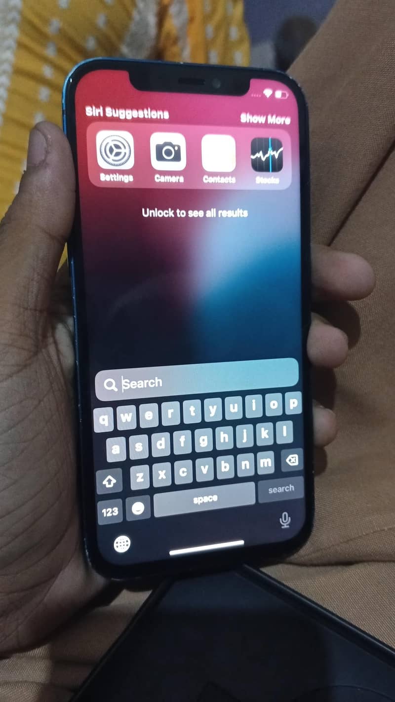 Apple iPhone 12 1
