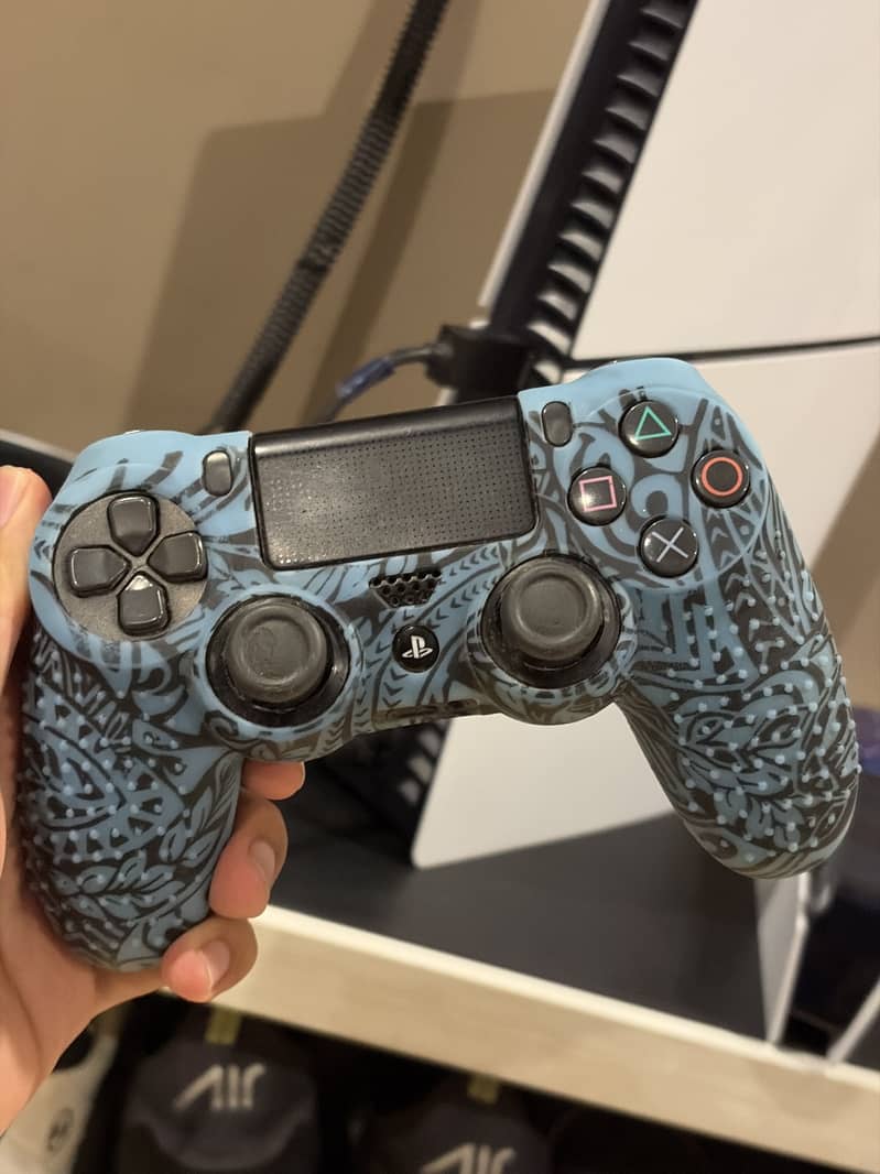 Ps4 Pro Controller 0