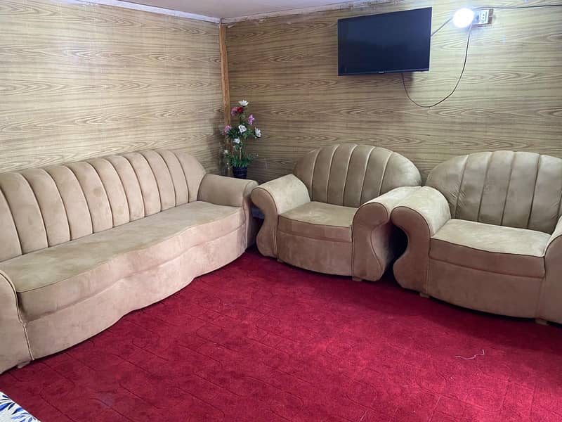 Elfa sofa seller 0