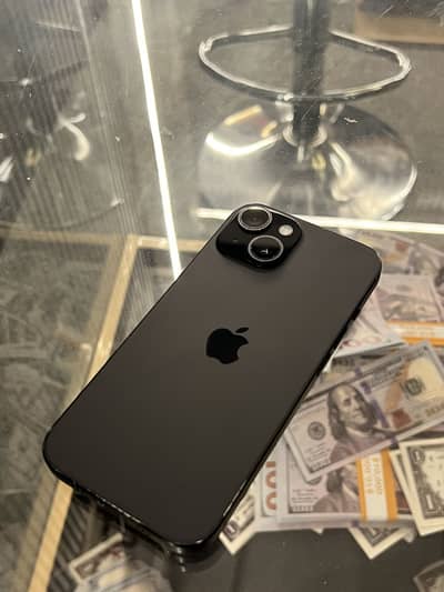 Apple iPhone 15