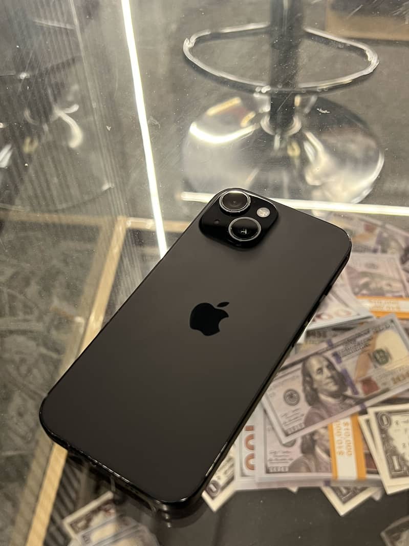 Apple iPhone 15 0