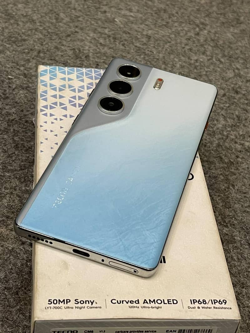 Tecno CAMON 40 Pro 0