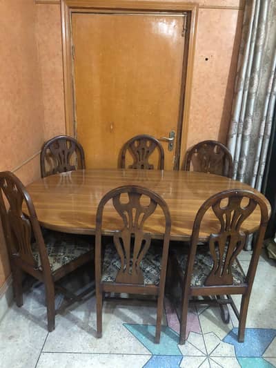 Wood made dinning table