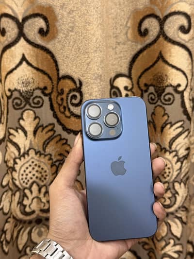 IPhone 15 Pro JV with box