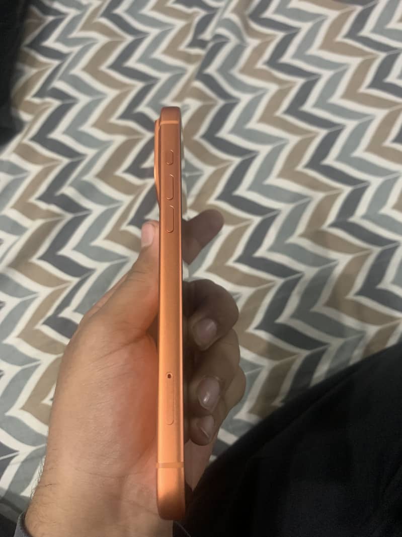 Apple iPhone 17 Pro Max 5