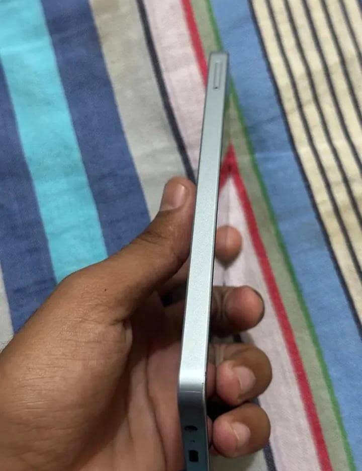 Samsung Mobile A06 4