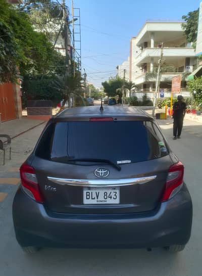 Toyota Vitz 2014