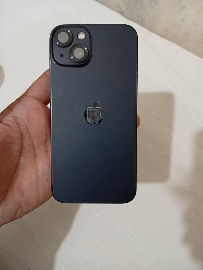 Apple iPhone 13 2