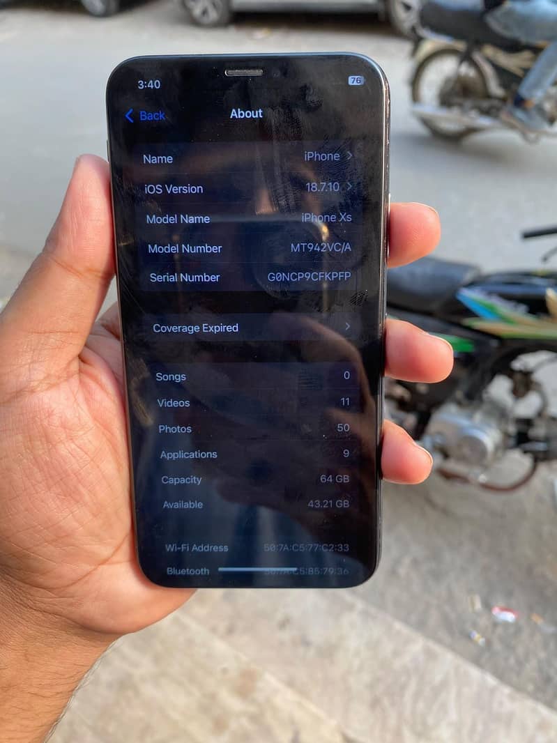 Apple iPhone XS 3
