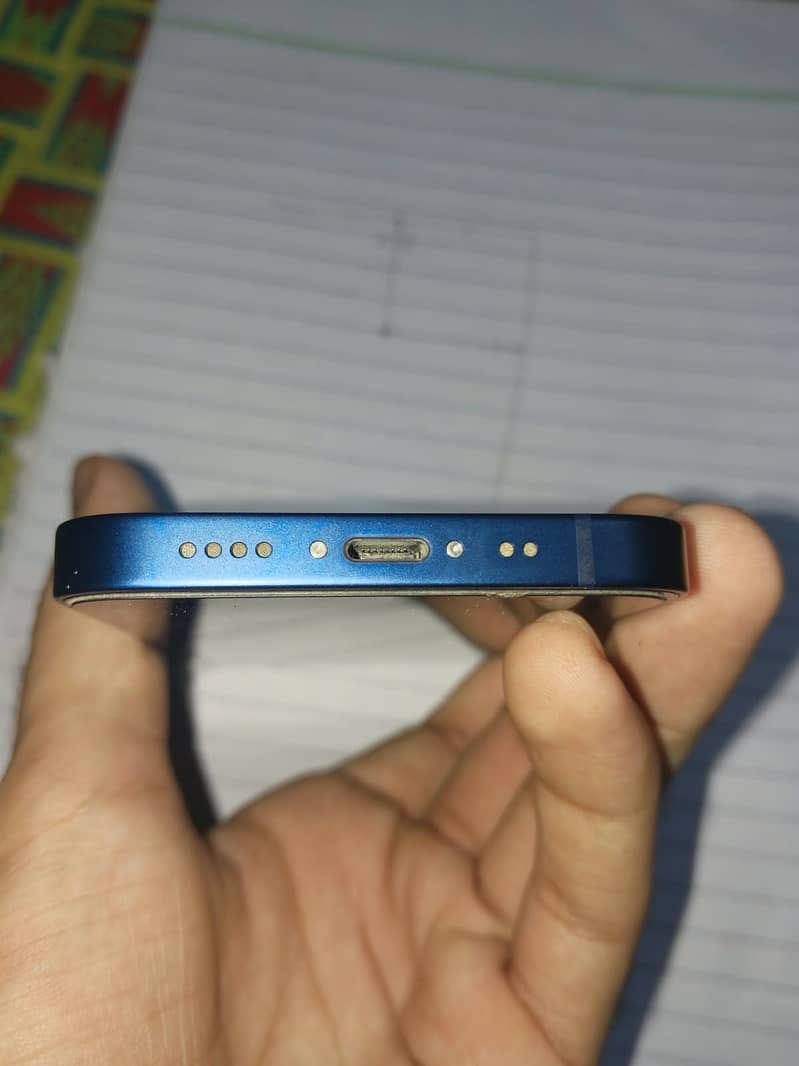 Apple iPhone 12 mini 1