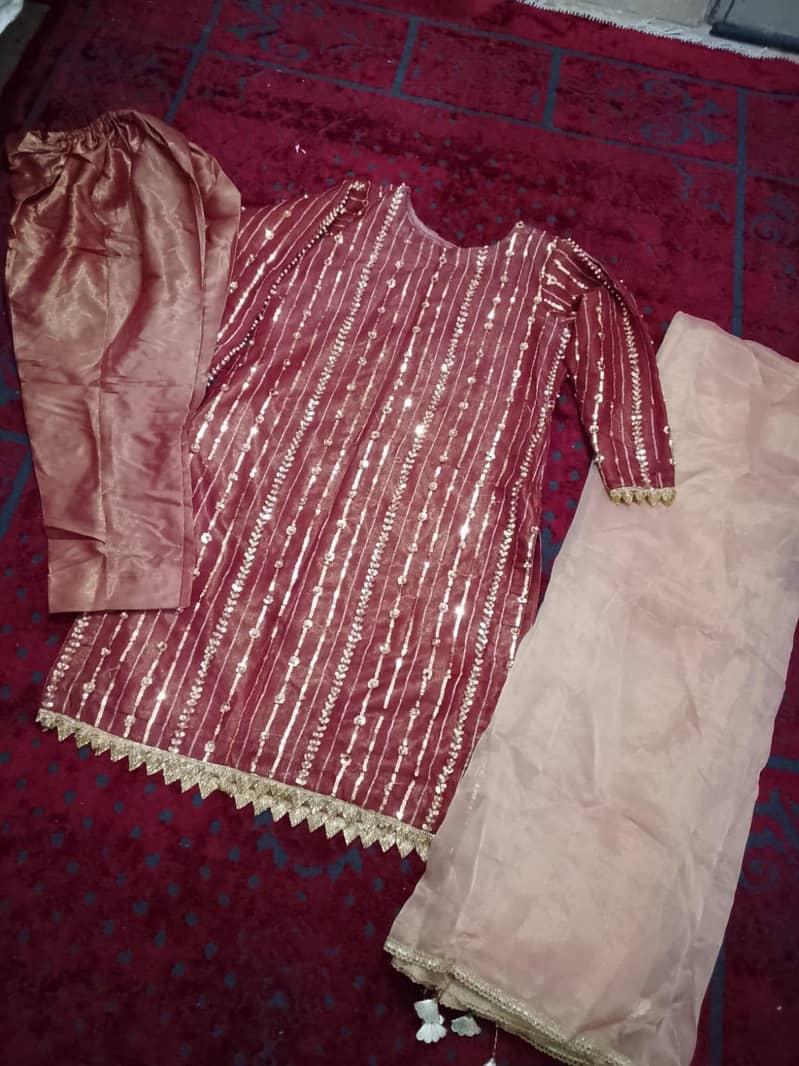 medium to large size 1