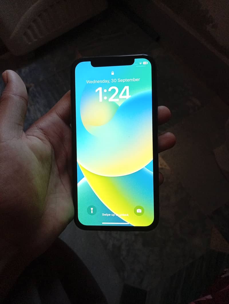 Apple iPhone X 0