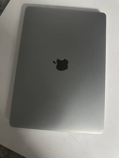 Macbook pro 2020 16/512 gb eith touchbar