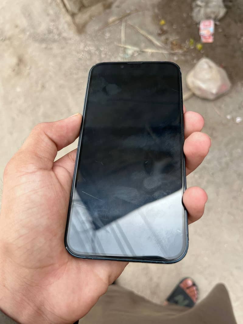 Apple iPhone 14 1