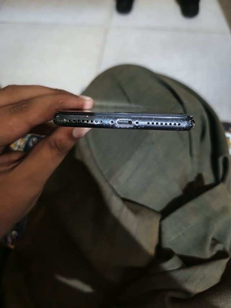 iPhone 7 Plus pta approved 5