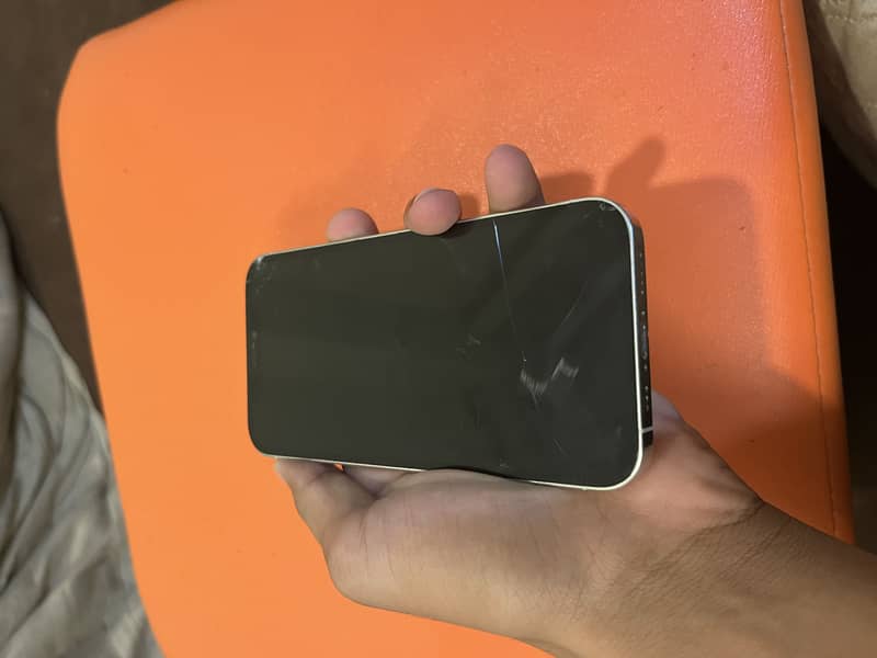 Apple iPhone 12 Pro 1