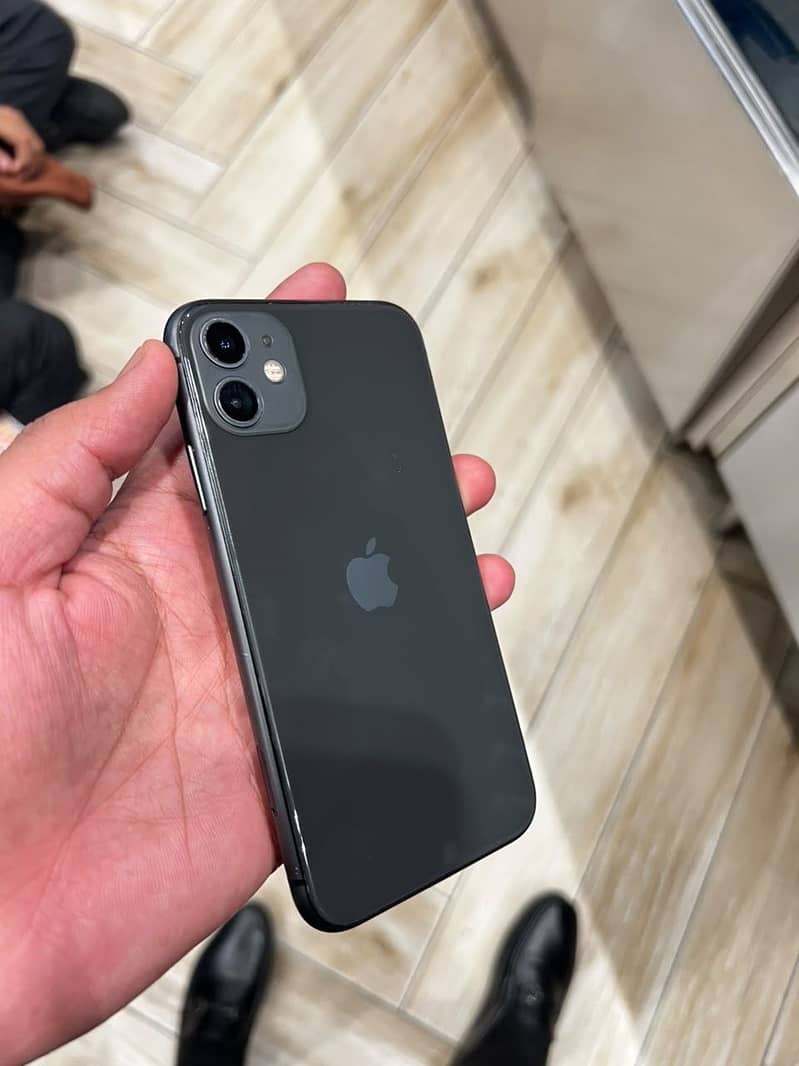 Apple iPhone 11 5