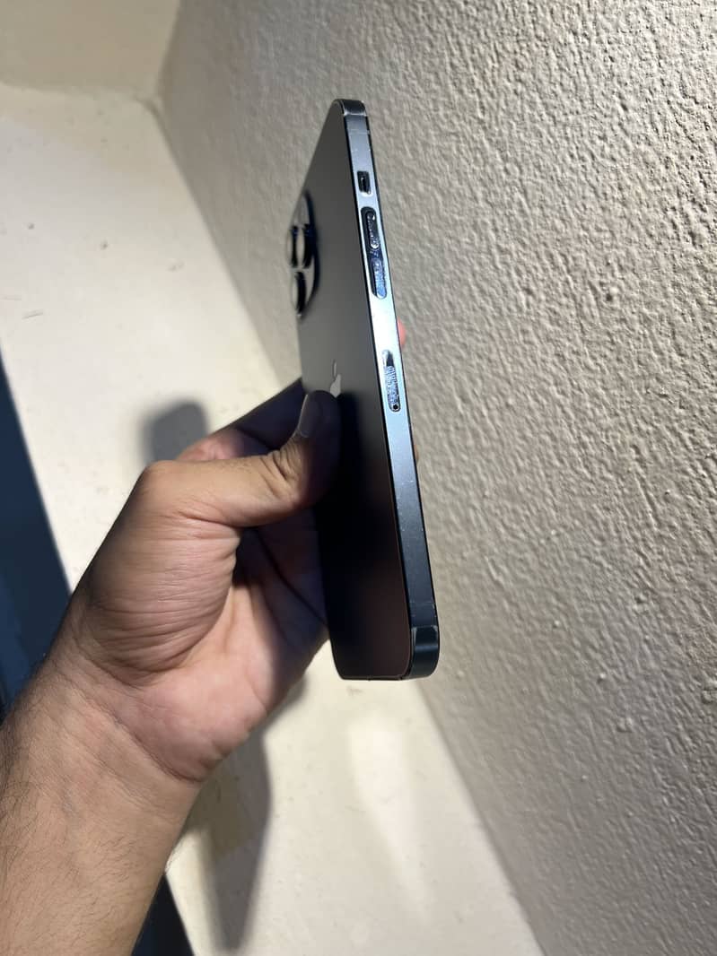 Apple iPhone 12 Pro Max 5