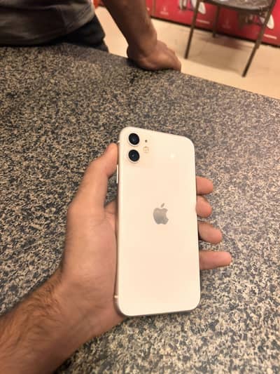 Apple iPhone 11