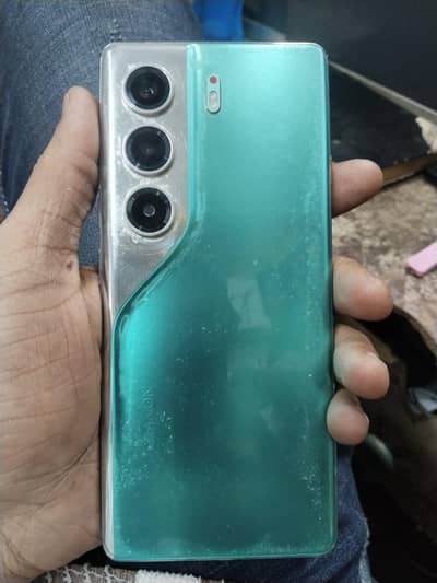 Tecno CAMON 40 Pro