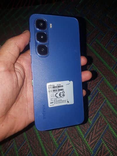 Infinix hot 60i . . 6+4 128