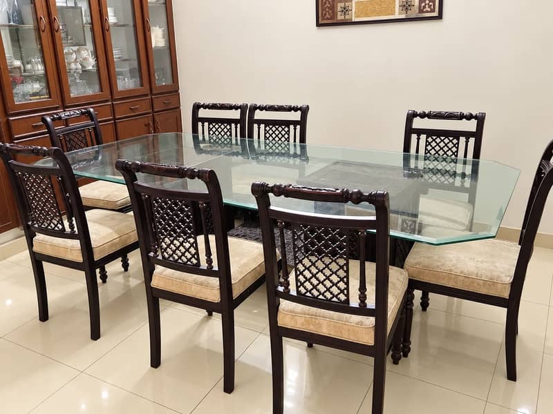 8 seater dining table 0
